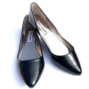Women’s Steve Madden “Inna” Black Patent Leather Flats, Size 7.5